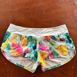 Lululemon Speed-Up Shorts 2.5”